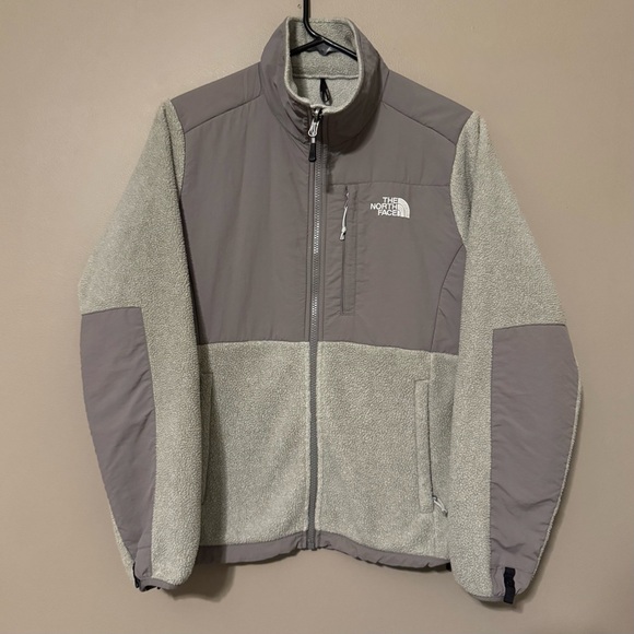 The North Face Denali Fleece Jacket Two Toned Gray Full Zip Women’s Small NWOT - Picture 1 of 3